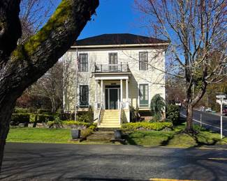 History Links are in the description if you would be interested in knowing the early History of this property 