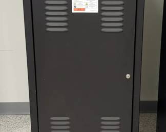 Rolling Server Rack, 51" x 22" x 30.5"