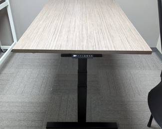 Electric Adjustable Height Conference Table, Minimum Height 25", Maximum Height 51" X 72" L X 36" W