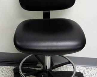 Bench Pro Inc Padded Rolling Chair