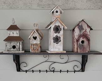 Birdhouse Collection With Shelf Rack