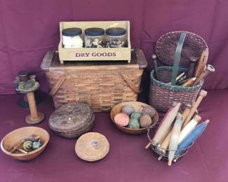 Assorted Sewing Decor