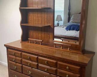 Dresser with Hutch and Mirror