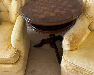 Pedestal Game Table