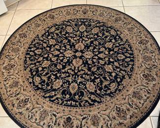 Round rug in the kitchen