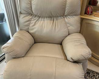 Large Recliner, Manual