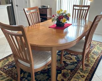 4 Dining Chairs with Upholstered Seats