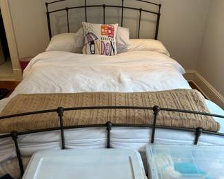 Full Bed - Iron - comes with mattress and boxspring