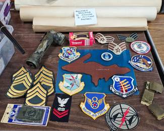 LOT OF MILITARY ITEMS