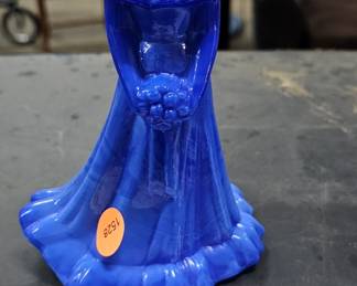 MUSEUM COLLECTION BLUE FLOWERGIRL