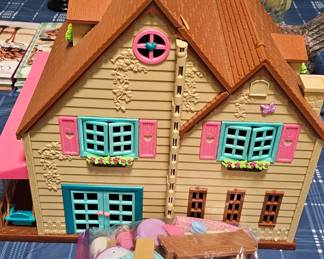 DOLLHOUSE