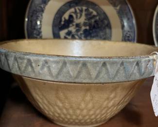 Vintage & antique stoneware 