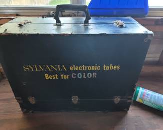 Vintage Sylvania Tube Caddy w/Tubes 