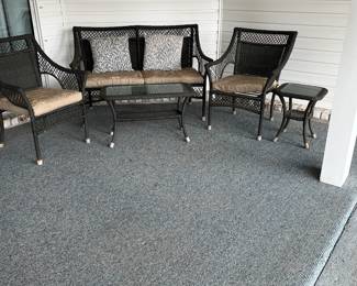 $250 Brown all weather wicker 5 piece outdoor patio set