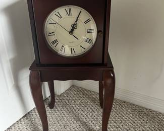 $44 clock side table (working clock)
