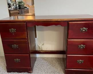 $140 Desk 6 drawer (need TLC refinishing)
