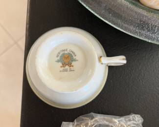 $150 Noritake China 68 pieces (as is)