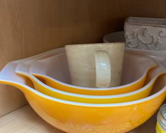 Vintage Pyrex Mixing Bowls