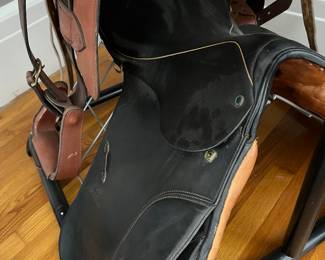 Saddle