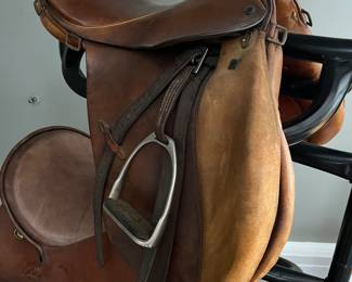 Saddle