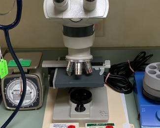 A O Scientific 150 micro scope 