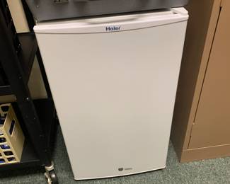 Form refrigerator 