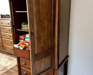 Armoire
