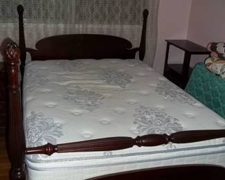 FINE PINE CONE TOP BED SET WITH DRESSER AND END TABLE AND MIRROR