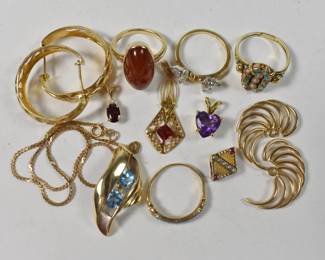 14k Rings, Pendants a Earrings, group of 12