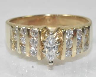 14K Yellow Gold Diamond Ring size 9 1/4