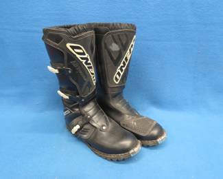 Lot 322. O'Neal Size 12 Motocross Boots