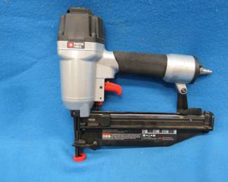 Lot 412. Porter Cable 16 gauge finish nailer