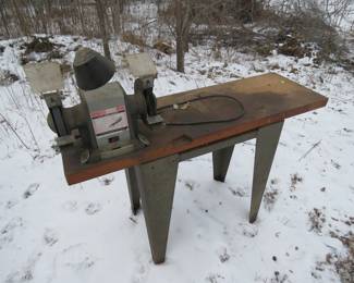 Lot 254. Craftsman 1/2 hp bench grinder