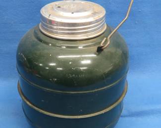 Lot 46. Vintage Aladdin Industries 417 Thermos