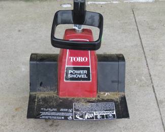 Lot 295. Toro Power Electric Shovel. Works.
