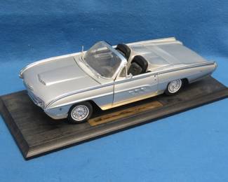 Lot 34. Anson 1963 Ford Thunderbird Die-Cast Model