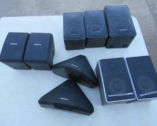 Lot 427. Nine speakers