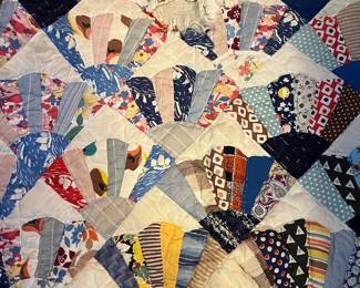 Fan quilt ( as is )