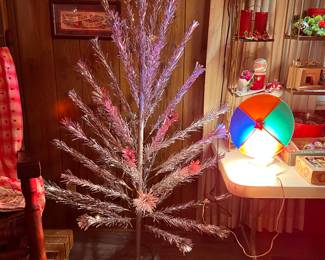 Silver aluminum Tree w box