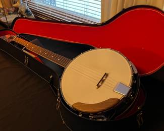 Banjo in Case