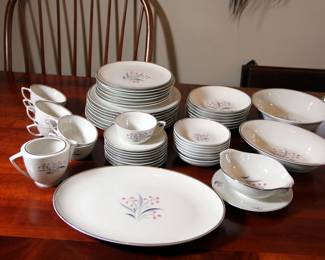 52 pcs. Princess China