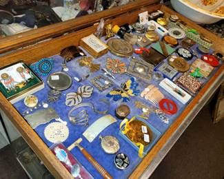 Just added! Compacts, shaving brushes, pill boxes, buckles, collectible spoons, pins - JUST IN
