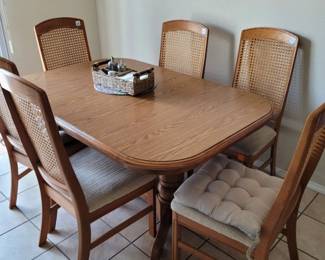 Oak Kitchen Table with Six Chairs 