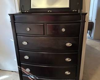 dresser