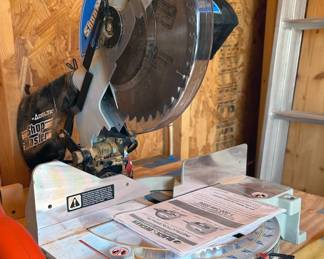 Woodworking supplies, tools
100+ drill bit set
Dolly
Craftsman miter
Black & Decker circular saw, handsaw
Delta circular table saw & miter combo
Basic household tools and supplies
Ladders, ShopVacs