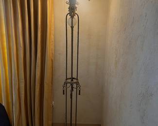 Art Deco
Lamps 250.00 each