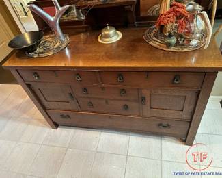 BATESVILLE CABINET COMPANY Mission Style Sideboard