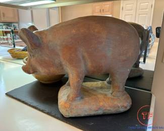 STATUE FACTORY Concrete Pig