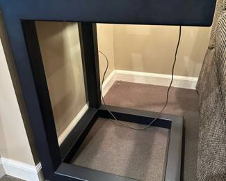 CRATE & BARREL Parsons Glass Top End/Side Table