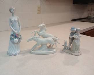 Lladro Nao Figurines                                                                                                                             Carl Scheidig Blanc Porcelain Horses 